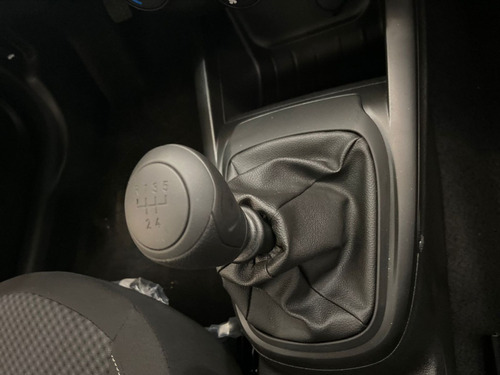 Imagen 7 de 21 de Chevrolet Onix Joy Plus 1.4