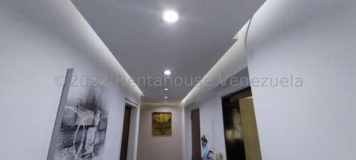 Imagen 7 de 12 de Apartamento En Venta, El Parral, Valencia. 23-11618 Rentahouse