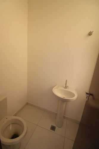 Imagem 10 de 21 de Sala Comercial Para Alugar Com 70m² Por R$ 1.500,00 No Bairro Centro - Curitiba / Pr - Sl0053
