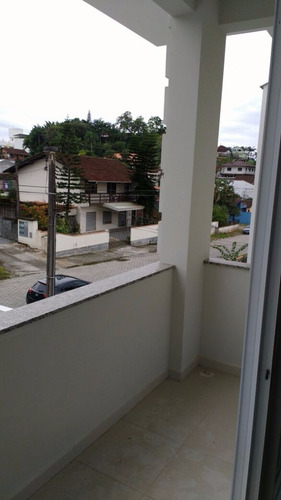 Imagem 5 de 15 de Sobrado Geminado - Floresta - Ref: 104 - V-104