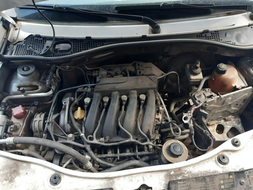 Sucata Renault Duster 1.6 16v Mec. 2013 Para Venda De Peças
