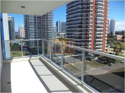 Ed Nuevo Con Servicios, Muy Cerca Del Mar. Consulte-ref:7973