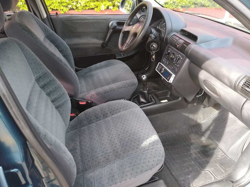 Chevrolet Corsa Sedan 1.6 8v Gls 4p