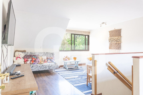 Hermosa Casa, Ubicada En El Mejor Condominio De Los Fresnos