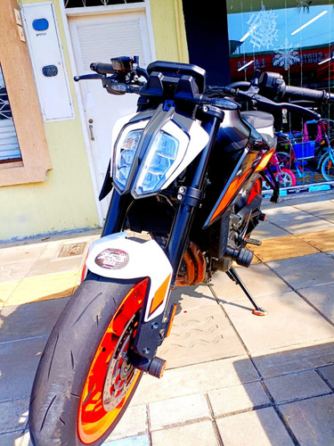 Moto Ktm Duke 790