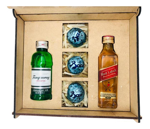 Caixa De Lembrancinha Com Bebida 50ml Tanqueray/red Label -