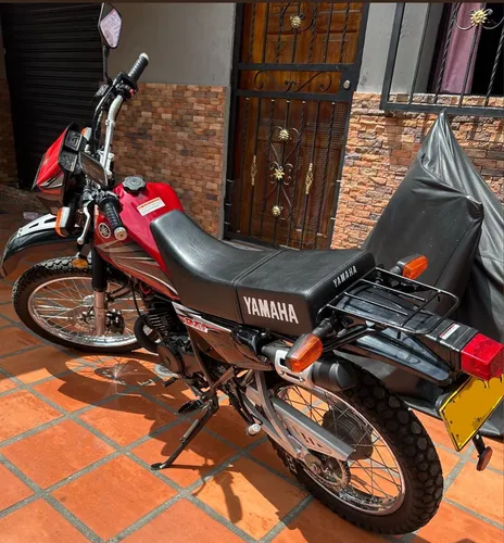 Dt 125 2 Trajes