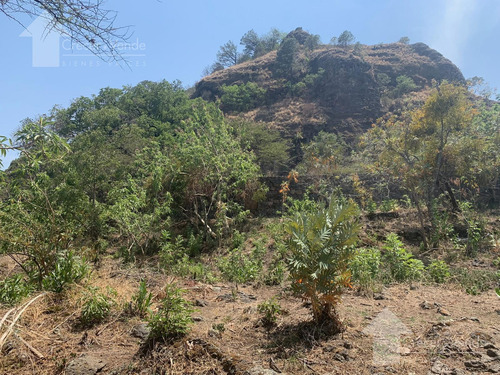 Terreno En Venta En Privada Con Seguridad En Tepoztlán Morelos Con Vista Panorámica