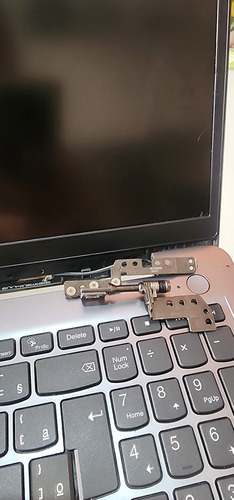 Notebook Lenovo Ideapad 3i I7-1165g7 Defeito E Tela Quebrada Prateado