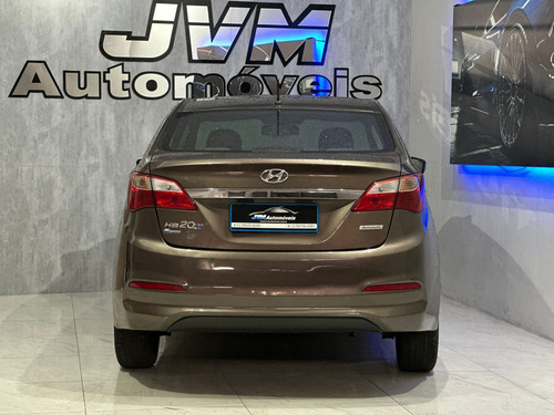 Hyundai HB20S 1.6 Style Flex Aut. 4p