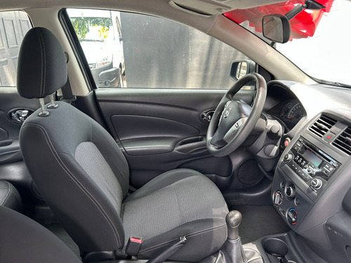 Nissan Versa 1.6 Sense Mt