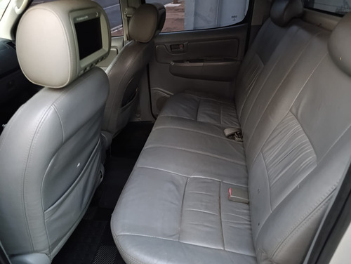 Toyota Hilux 3.0 Srv Cab. Dupla 4x4 4p