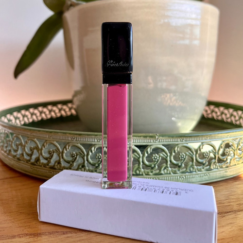 Kiss Kiss Liquid Lipstick Guerlain L367