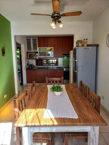 Imagen 2 de 5 de Excelente Chalet En Ph En Castelar Sur