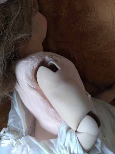 Muñeca Antigua De Porcelana Española Sellada Ry (Usado)