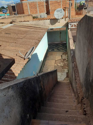 Imagem 8 de 13 de Vd Cs 3 Qts + Cs De Fundo 2 Qts-sendo 1suite Samambaia Norte