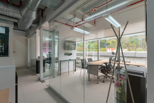 En Alquiler Oficina 127 Mt2 4 Dependencias/1b/2pe Santa Paula