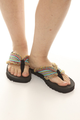 Imagen 2 de 4 de Sandalias Mujer, Ojotas Bordadas 596