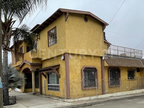 Casa A La Venta En Zona Centro, Ensenada Baja California