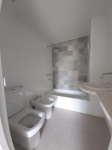 Departamento En Venta Centro De 2 Dormitorios