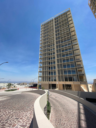Venta O Renta De Departamento En Zibata Querétaro