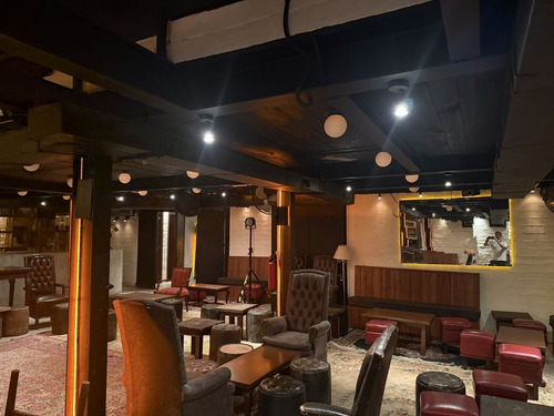 Excelente Local En Traspaso Con Licencia De Alcohol - Condesa