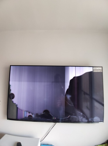 Imagem 3 de 3 de Tv LG Nano Cell 49 2020 Com Display Quebrado