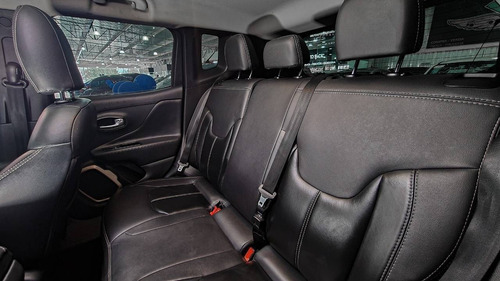 Imagem 9 de 10 de Jeep Renegade 1.8 16v Flex Sport 4p Manual