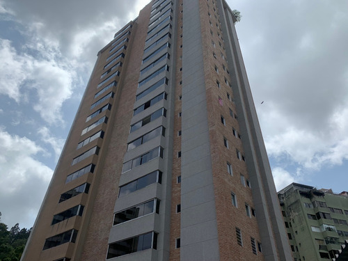 Nuevo Precio !!! Comodo Y Bello Apto De 174 M2 Ubicado En Los Naranjos Del Cafetal