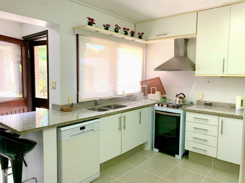 Venta - Importante Casa En Lugano- Ref: 594