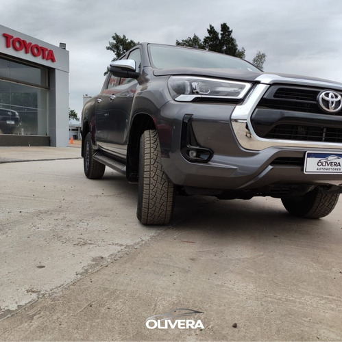 Imagen 4 de 5 de Toyota Hilux Srv 4x4 Nafta - 0km Olivera Automotores