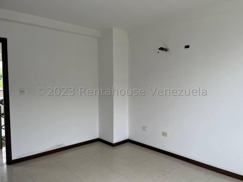 Imagen 6 de 30 de Magnífica Casa En Venta Urbanizacion Colinas Del Viento Zona Este Barquisimeto %%%% Rf 23-2 4 7 2 0 Kl Rah %%%