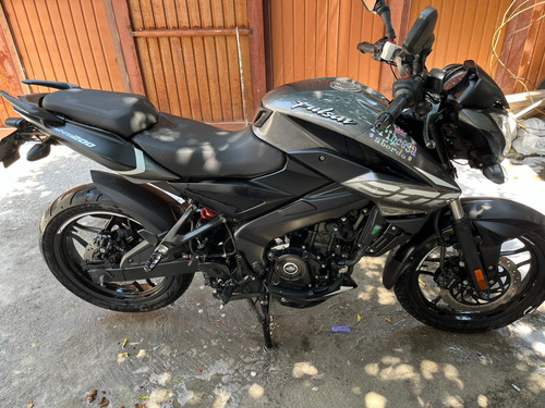 Pulsar Ns 200