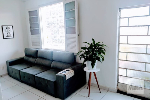 Imagem 2 de 12 de Casa À Venda No Cachoeirinha - Código 265259 - 265259