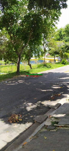 Imagem 8 de 14 de Casa Com 02 Dormitórios Na Região Leste Em São José Dos Campos - 1846