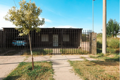 Casa En Zona Norte Con Patio Grande Y Pileta 