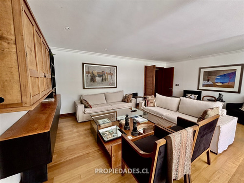 Departamento En Venta De 4 Dorm. En Las Condes