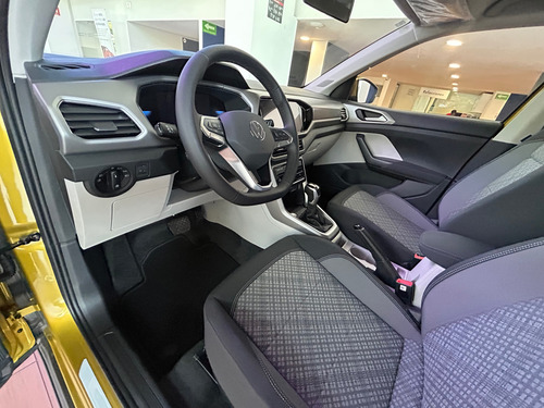 Volkswagen Taigun 1.0 Tsi Comfortline At