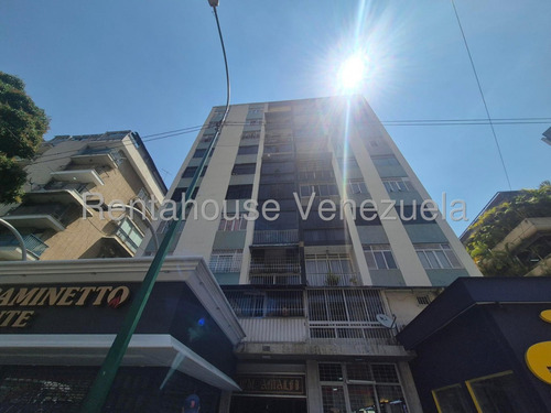 Venta De Apartamento En Los Palos Grandes Cl Mls 25-17708