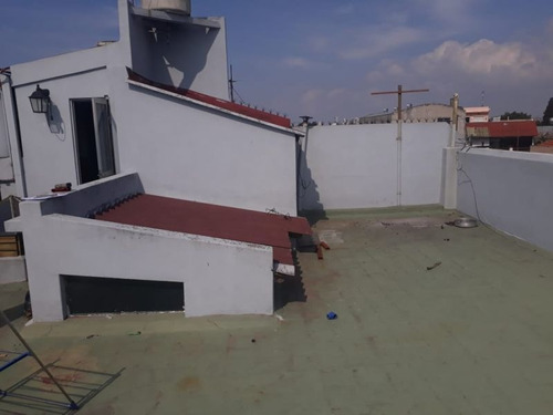 Imagen 8 de 13 de Casa En Venta En Lanús Oeste