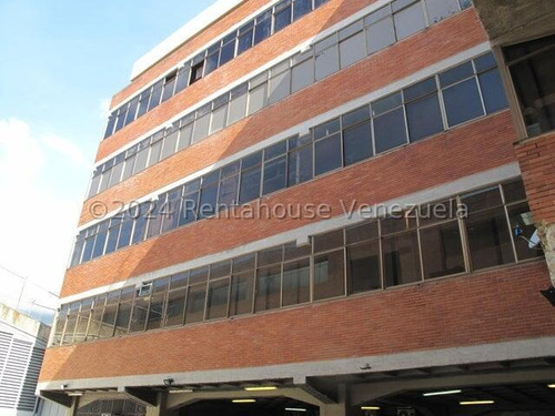 Local Comercial En Alquiler En Boleita Norte Mls #24-16753