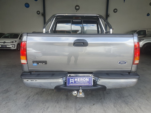Ford F-250 4.2 XLT 4X2 CS TURBO INTERCOOLER DIESEL 2P MANUAL