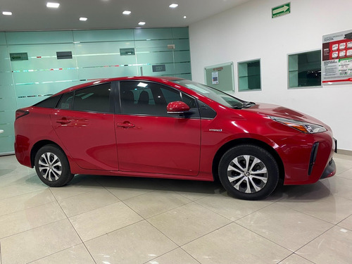 Toyota Prius 1.8 Premium Cvt