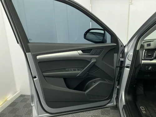Audi Q5 2.0 TFSI MHEV QUATTRO ADVANCED