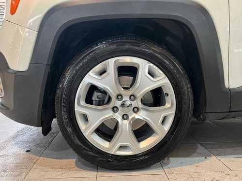 Imagem 12 de 15 de Jeep Renegade Limited At 2017