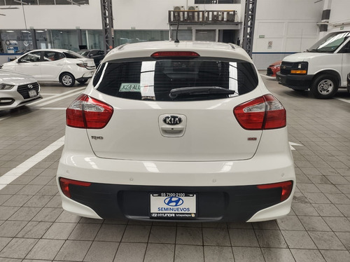 Imagen 5 de 15 de Kia Rio 2017 1.6 Hb Ex Mt
