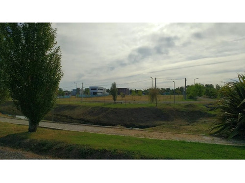 Ultimos Lotes, Barrio El Cauce