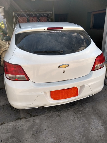 Chevrolet Onix Joy +