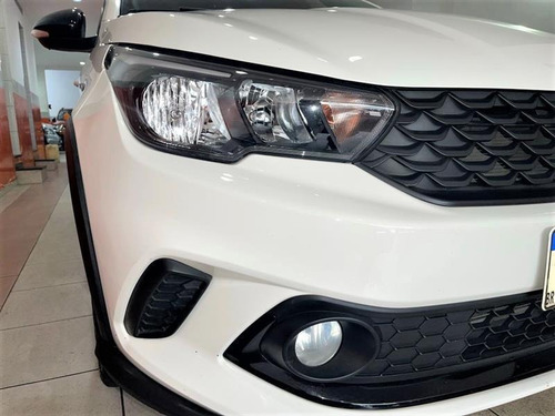 Imagem 13 de 14 de Fiat Argo 1.8 E.torq Flex Hgt At6 2019/2020
