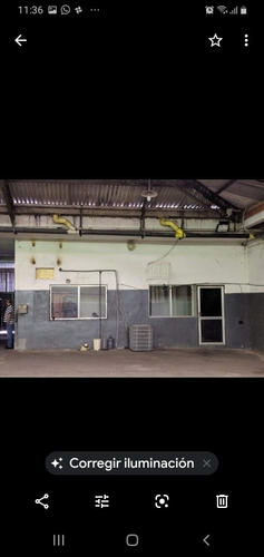 Imagen 4 de 10 de Galpón Con Local Comercial Y Oficinas
